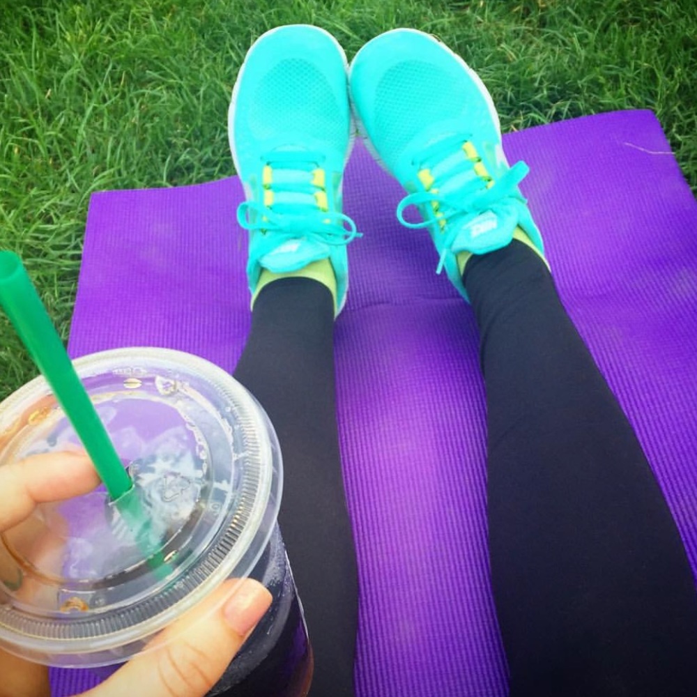 Tiffany Blue Nike Free Runs